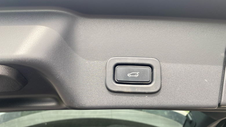 Land Rover Range Rover Evoque 2.0 P250 R-Dynamic HSE 5dr Auto Petrol Hatchback